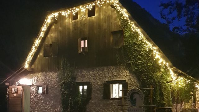 Sehr gemütliches Restaurant, Monolith-Grill, Riesen-Feuerschale ... Entspannung pur