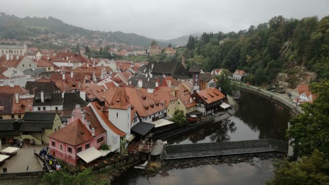 Blick von der Burg auf die darunterliegende Stadt