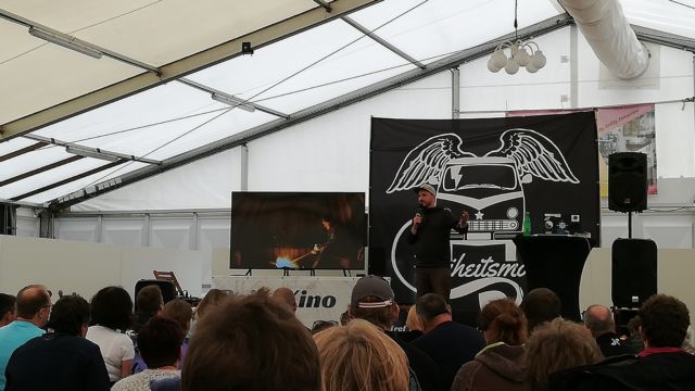 Vortrag über eine Reise mit einem umgebauten Unimog (aus 2 Unimogs) nach Indien ... All die Hürden und Probleme unterwegs ... echt spannend!