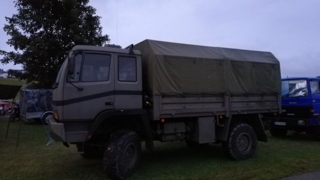 Auch nett: So kann man alte Militärfahrzeuge auch noch gebrauchen