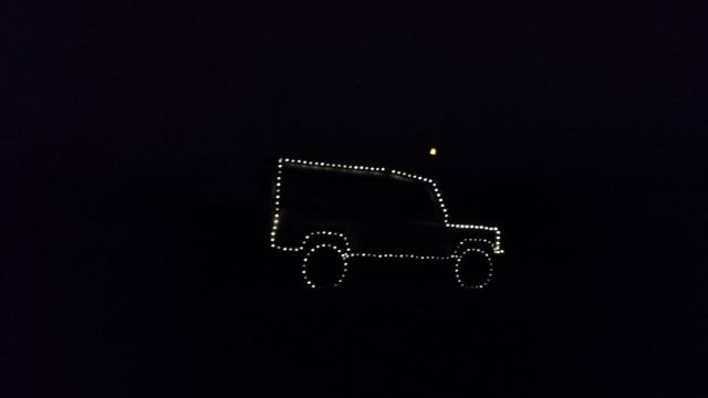 Ein Landy bei Nacht ... Wirklich sehr nett gemacht