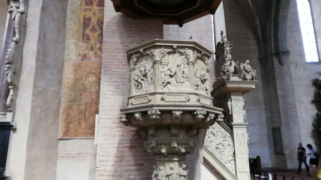 Kleine Kanzel im Dom