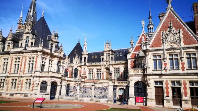 Eine Likörfabrik...