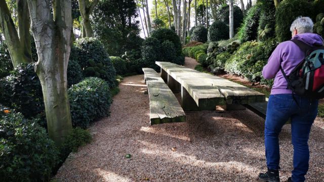 Ordentlicher Platz für eine Brotzeit