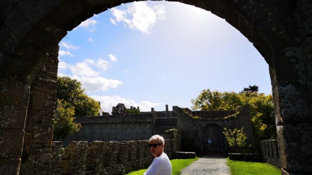 Burg von Pirou - Leider wegen Renovierung geschlossen